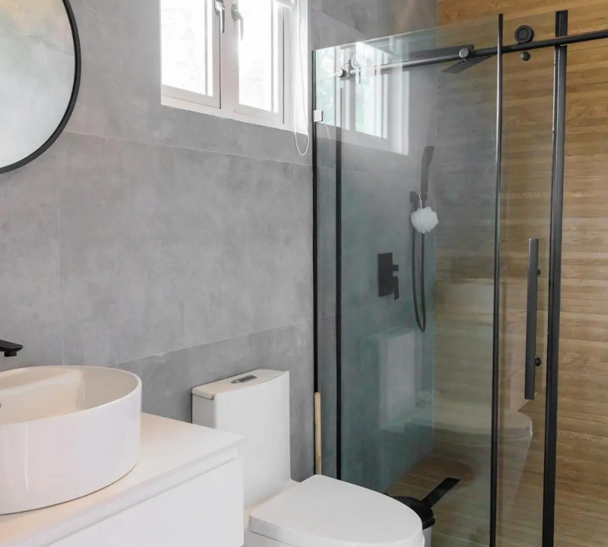 Upscale Villa In Gated Community Beach Access Yari Vega Alta